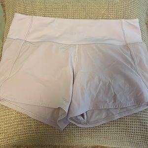 Lululemon Speed Up Shorts 2.5